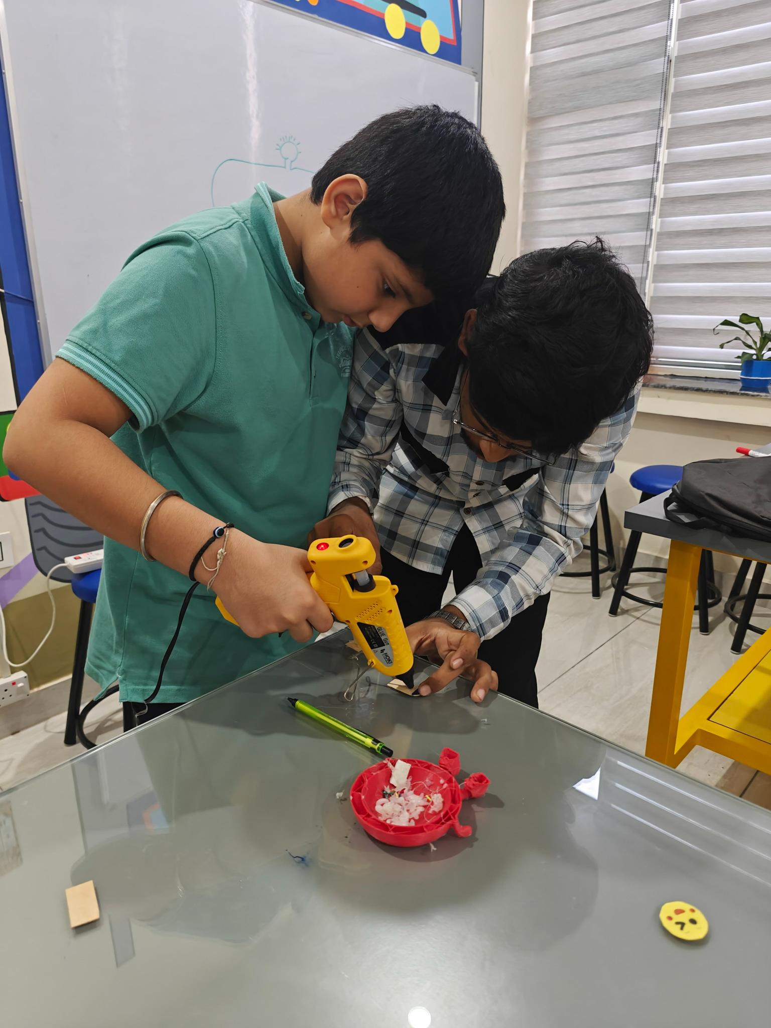STEM Classes (Grade 1–12) - Image 10